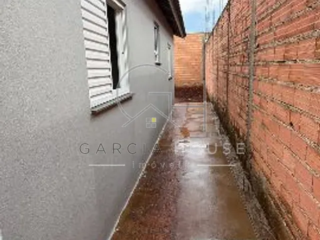 Casa 2 quartos e 1 banheiro, à venda, no bairro Jardim Cristo Redentor em Ribeirão Preto