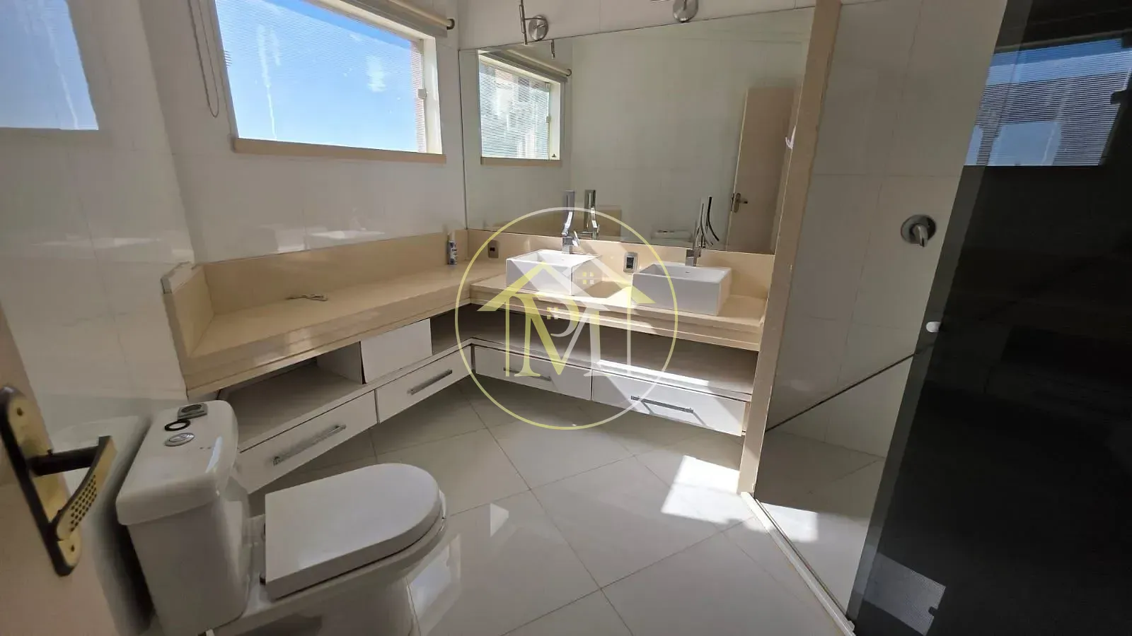 Casa, 3 quartos, 330 m² - Foto 2