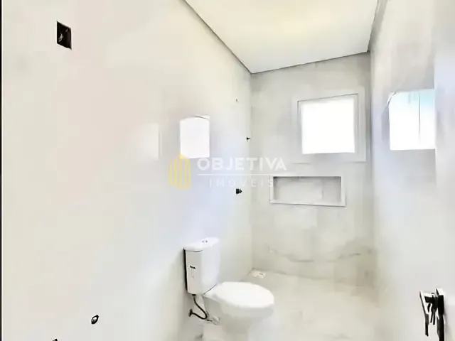 Casa com 260m² 3 quartos e 2 banheiros, à venda, no bairro Guarani em Novo Hamburgo