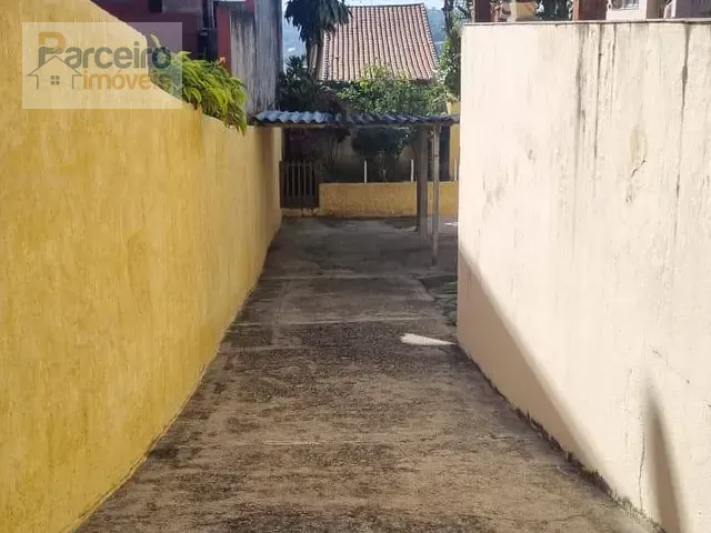 Casa 2 quartos e 1 banheiro, para alugar, no bairro Parque Guarani em São Paulo