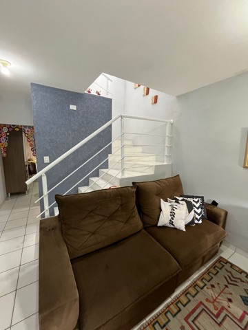 Casa com 125m² 2 quartos e 2 banheiros, à venda ou para alugar, no bairro Chácaras Luzia Vicente em Bragança Paulista