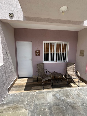 Casa com 125m² 2 quartos e 2 banheiros, à venda ou para alugar, no bairro Chácaras Luzia Vicente em Bragança Paulista