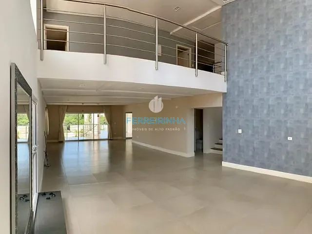 Casa com 820m² 4 quartos e 4 banheiros, à venda ou para alugar, no bairro Urbanova em São José dos Campos