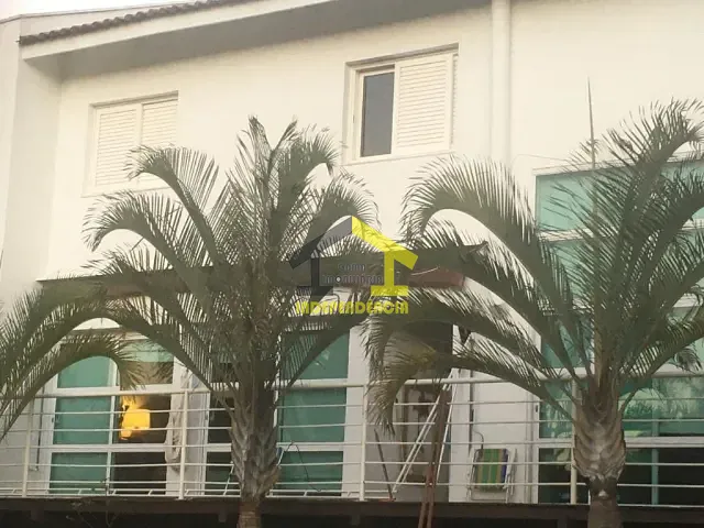 Casa com 600m² 4 quartos e 5 banheiros, à venda, no bairro Jardim do Golf I em Jandira