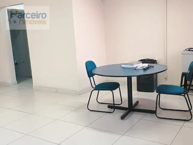 Sobrado com 210m², à venda, no bairro Vila Carrão em São Paulo