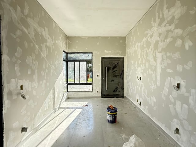 Casa com 94m² 3 quartos e 2 banheiros, à venda, no bairro Colônia Dona Luíza em Ponta Grossa