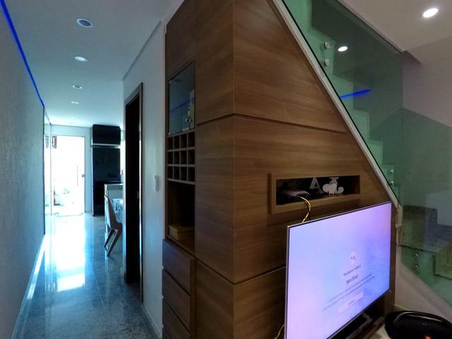 Foto do Casa - Casa com acabamento de alto padrão em 3 pavimentos, sendo 2 Quartos, 2 Banhos e 3 Vagas, Jaqueline, Belo Horizonte, MG | Deltalar Imóveis