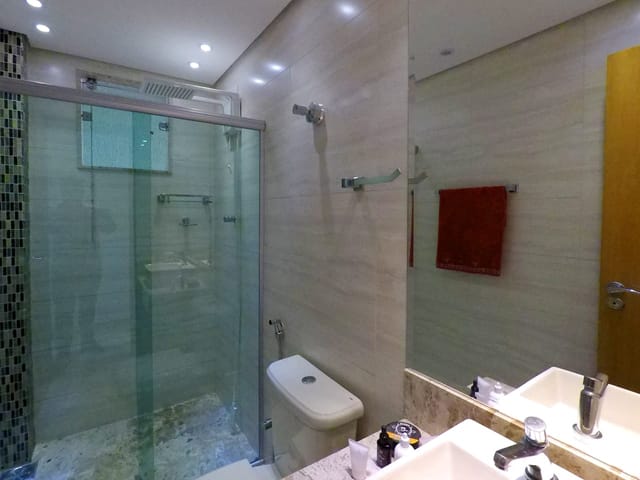 Foto do Casa - Casa com acabamento de alto padrão em 3 pavimentos, sendo 2 Quartos, 2 Banhos e 3 Vagas, Jaqueline, Belo Horizonte, MG | Deltalar Imóveis