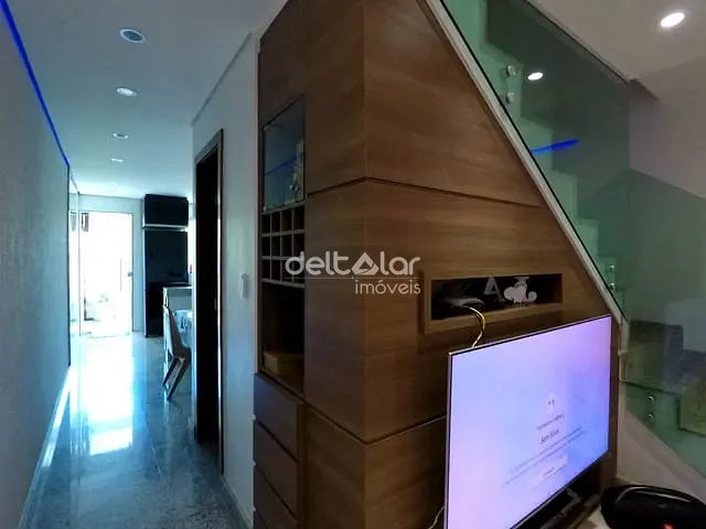 Casa com 227m² 2 quartos e 2 banheiros, à venda, no bairro Jaqueline em Belo Horizonte
