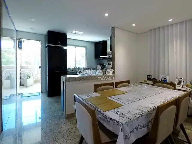 Casa com 227m² 2 quartos e 2 banheiros, à venda, no bairro Jaqueline em Belo Horizonte