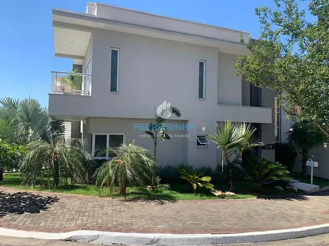 Casa com 500m² 4 quartos e 4 banheiros, à venda, no bairro Urbanova em São José dos Campos