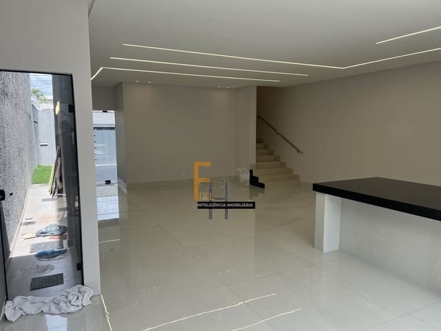 Casa com 220m² 3 quartos e 4 banheiros, à venda, no bairro Jardim Atlântico em Goiânia