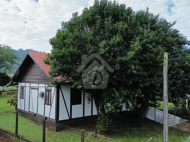 Casa com 95m² 2 quartos e 1 banheiro, à venda, no bairro Germânia em Westfalia