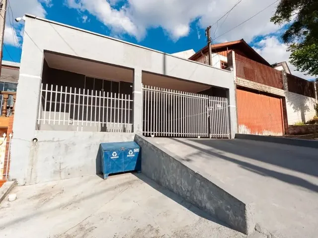 Casa com 186m² 3 quartos e 3 banheiros, à venda, no bairro Pilarzinho em Curitiba