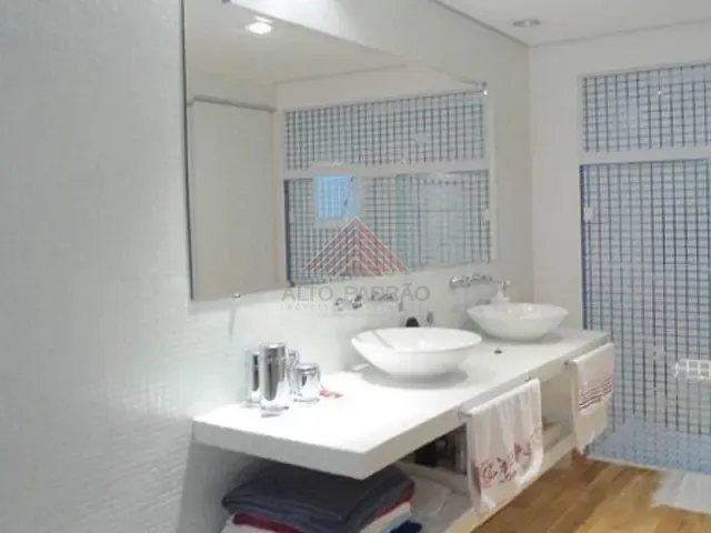 Casa com 585m², à venda, no bairro Pastoril em Ribeirão Pires