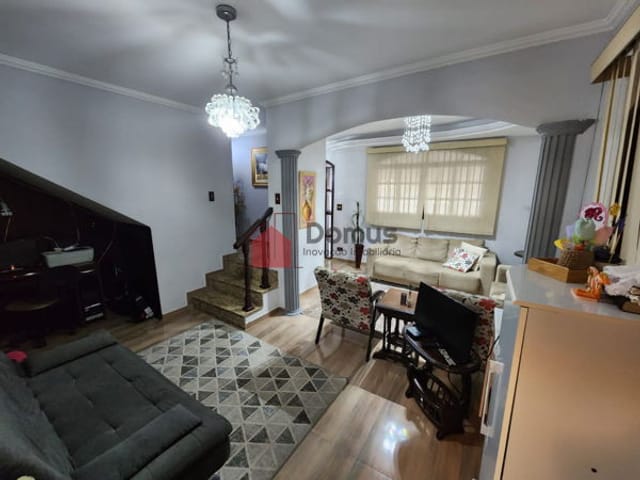 Casa com 175m² 4 quartos e 2 banheiros, à venda, no bairro Jardim Santa Luzia em Pindamonhangaba