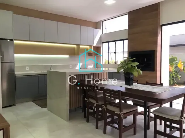 Casa com 215m² 4 quartos e 2 banheiros, à venda, no bairro Conjunto Habitacional Alexandre Urbanas em Londrina