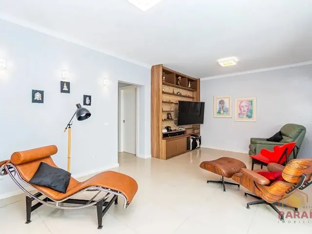 Casa com 185m² 3 quartos e 2 banheiros, para alugar, no bairro Jardim das Américas em Curitiba