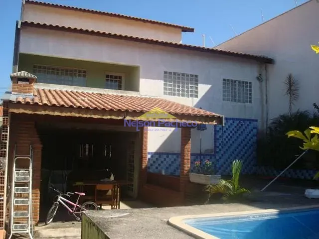 Casa com 400m² 4 quartos e 2 banheiros, à venda, no bairro Maria Amélia em Capivari