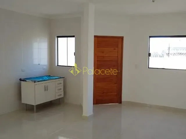 Casa com 150m² 2 quartos e 1 banheiro, à venda, no bairro Vila Bela em Taubaté