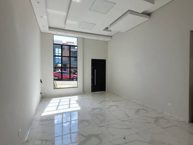Casa com 200m² 3 quartos e 3 banheiros, à venda, no bairro Contorno em Ponta Grossa