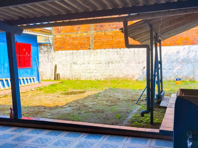 Casa 2 quartos e 2 banheiros, à venda, no bairro Centro em Bertioga