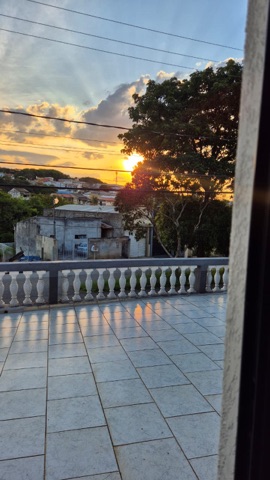 Casa com 351m² 5 quartos e 3 banheiros, à venda, no bairro Jardim das Laranjeiras em Bragança Paulista