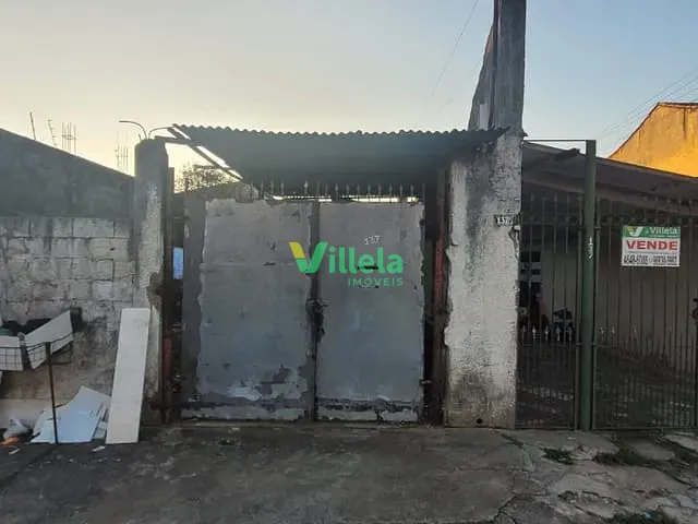 Casa com 340m² 2 quartos e 2 banheiros, à venda, no bairro Jardim Alpes de Itaquá em Itaquaquecetuba