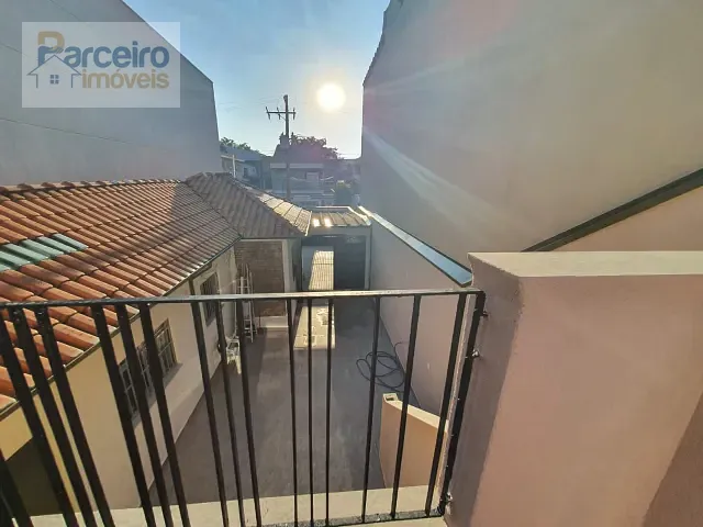 Casa com 200m² 3 quartos e 2 banheiros, para alugar, no bairro Vila Carrão em São Paulo