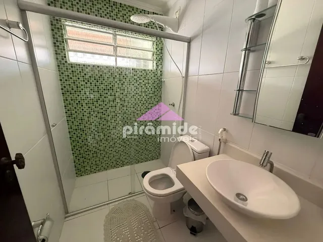 Casa com 360m² 3 quartos e 3 banheiros, à venda, no bairro Martin de Sá em Caraguatatuba