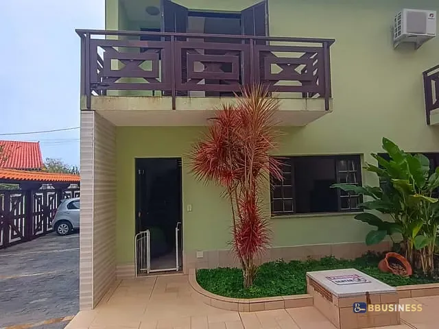 Casa 3 quartos e 1 banheiro, à venda, no bairro Maitinga em Bertioga
