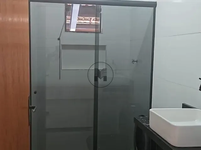Casa com 150m² 3 quartos e 2 banheiros, à venda, no bairro Parque Senhor do Bonfim em Taubaté