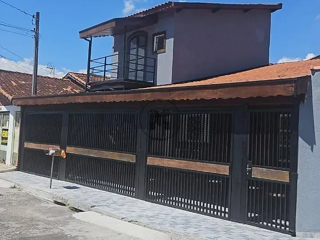 Casa com 150m² 3 quartos e 2 banheiros, à venda, no bairro Parque Senhor do Bonfim em Taubaté