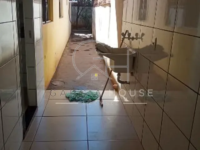 Casa 2 quartos e 1 banheiro, à venda, no bairro Parque Industrial Avelino Alves Palma em Ribeirão Preto