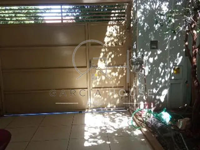 Casa 2 quartos e 1 banheiro, à venda, no bairro Parque Industrial Avelino Alves Palma em Ribeirão Preto