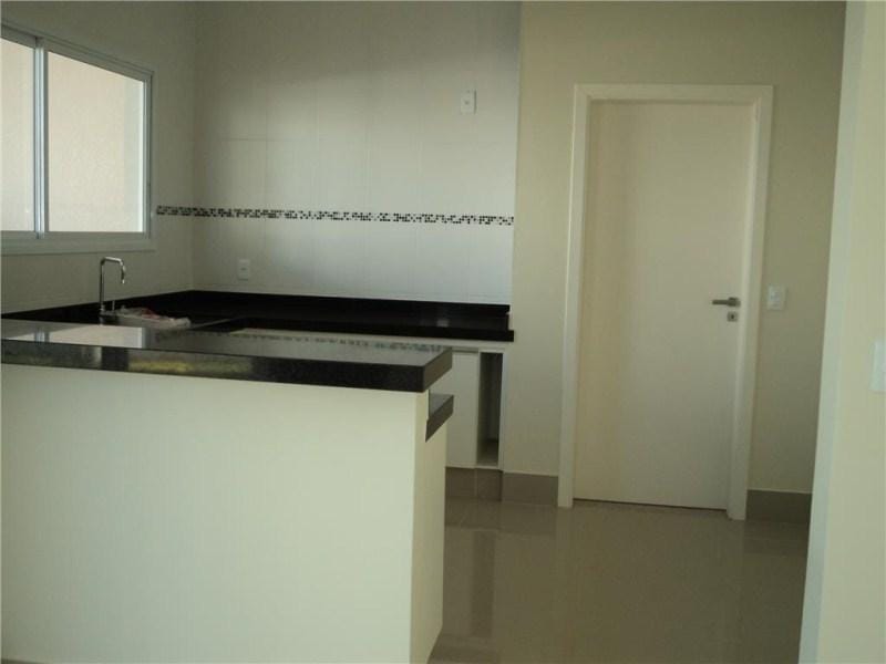 Casa, 3 quartos, 240 m² - Foto 11