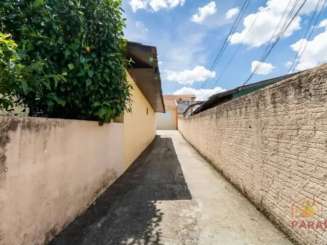 Casa 2 quartos e 1 banheiro, para alugar, no bairro Portão em Curitiba