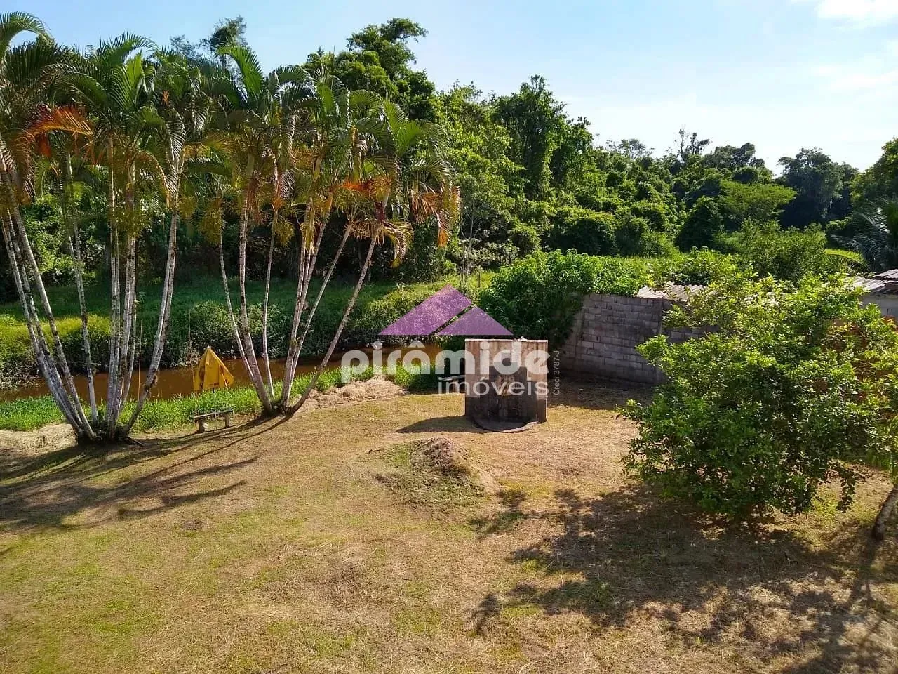 Casa, 6 quartos, 180 m² - Foto 9