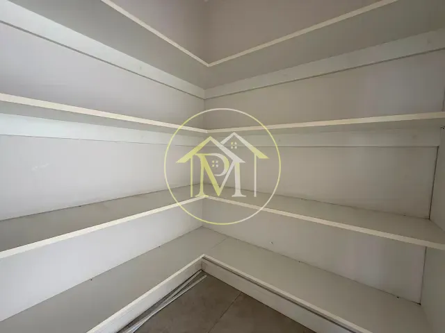 Casa com 436m² 4 quartos e 4 banheiros, para alugar, no bairro Alphaville Nova Esplanada em Votorantim