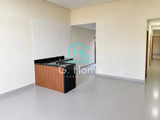 Casa com 125m² 3 quartos e 2 banheiros, à venda, no bairro Conjunto Vivi Xavier em Londrina