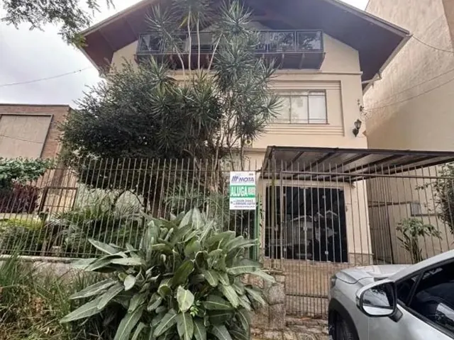 Casa com 93m² 2 quartos e 1 banheiro, para alugar, no bairro Mercês em Curitiba