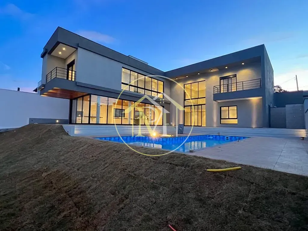 Casa, 4 quartos, 470 m² - Foto 1