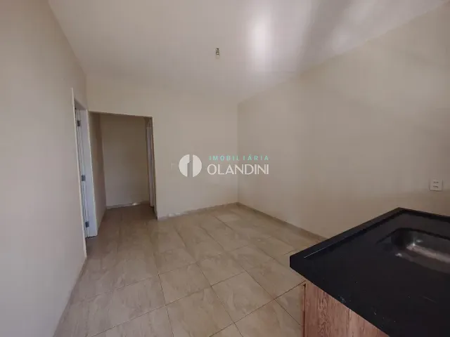 Casa com 202m² 1 quarto e 1 banheiro, para alugar, no bairro Coração Criança em Artur Nogueira
