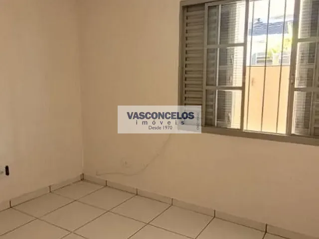 Casa com 100m² 2 quartos e 4 banheiros, à venda ou para alugar, no bairro Centro em São José dos Campos