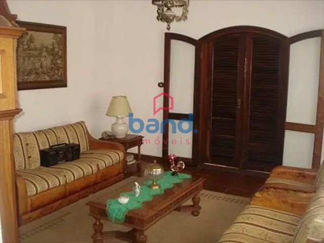 Casa com 500m², à venda, no bairro Vila Alcala em Porto Feliz