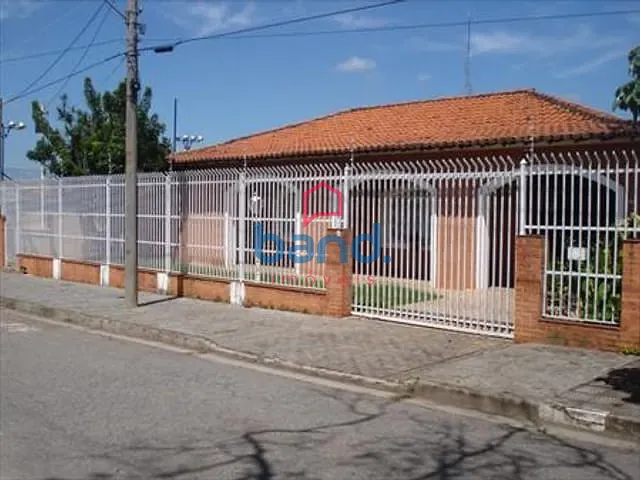 Casa com 500m², à venda, no bairro Vila Alcala em Porto Feliz