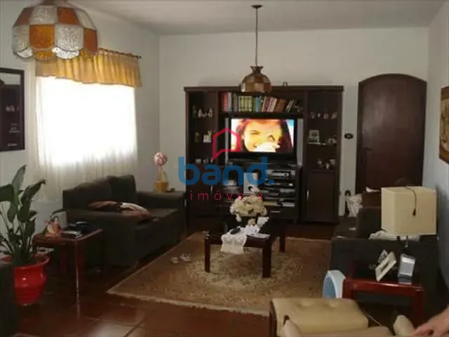 Casa com 500m², à venda, no bairro Vila Alcala em Porto Feliz