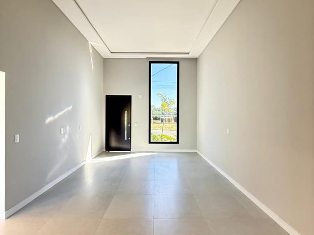 Casa com 155m² 3 quartos e 3 banheiros, à venda, no bairro Jardim Carvalho em Ponta Grossa