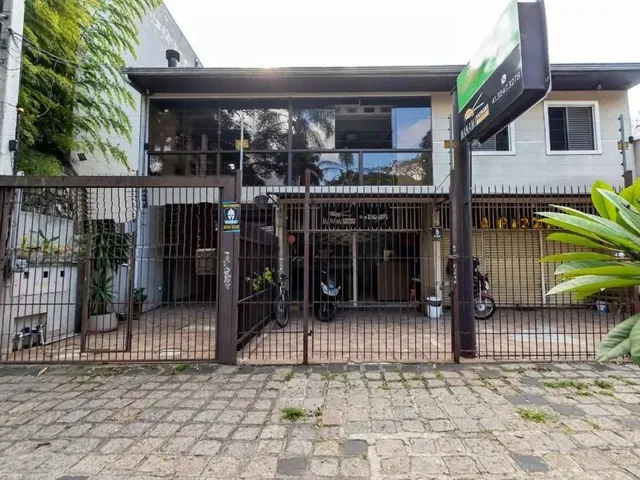Casa com 286m² 4 quartos e 4 banheiros, à venda, no bairro Cristo Rei em Curitiba