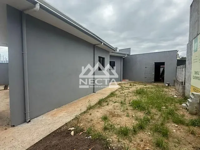 Casa com 200m² 2 quartos e 1 banheiro, à venda, no bairro Morro do Algodão em Caraguatatuba